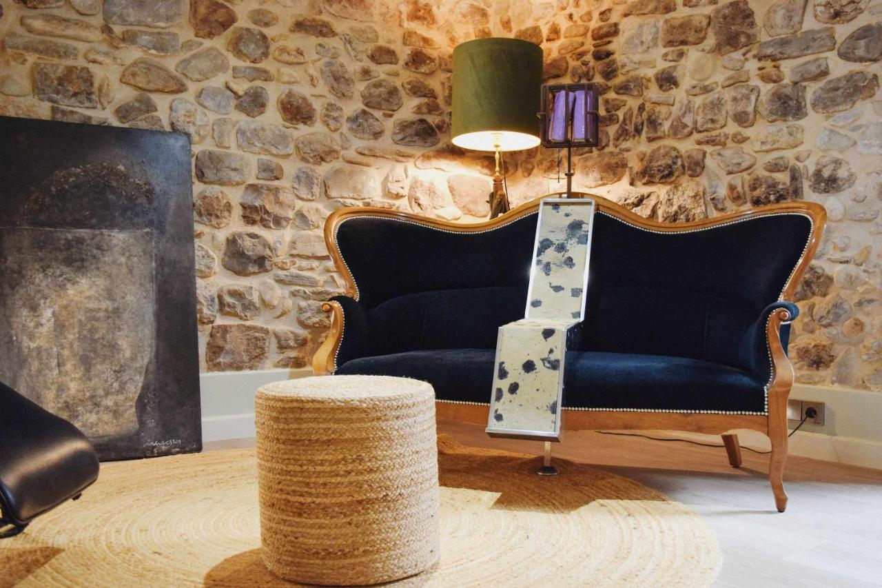 Keldomenech Bed&Art Luxury Apartment For Art Lover Besalu Luaran gambar