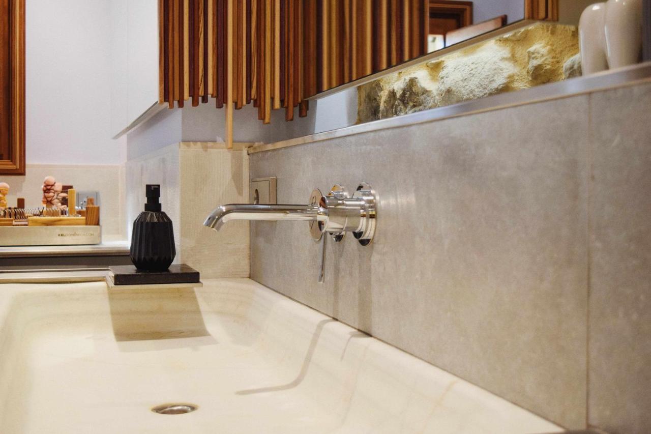 Keldomenech Bed&Art Luxury Apartment For Art Lover Besalu Luaran gambar