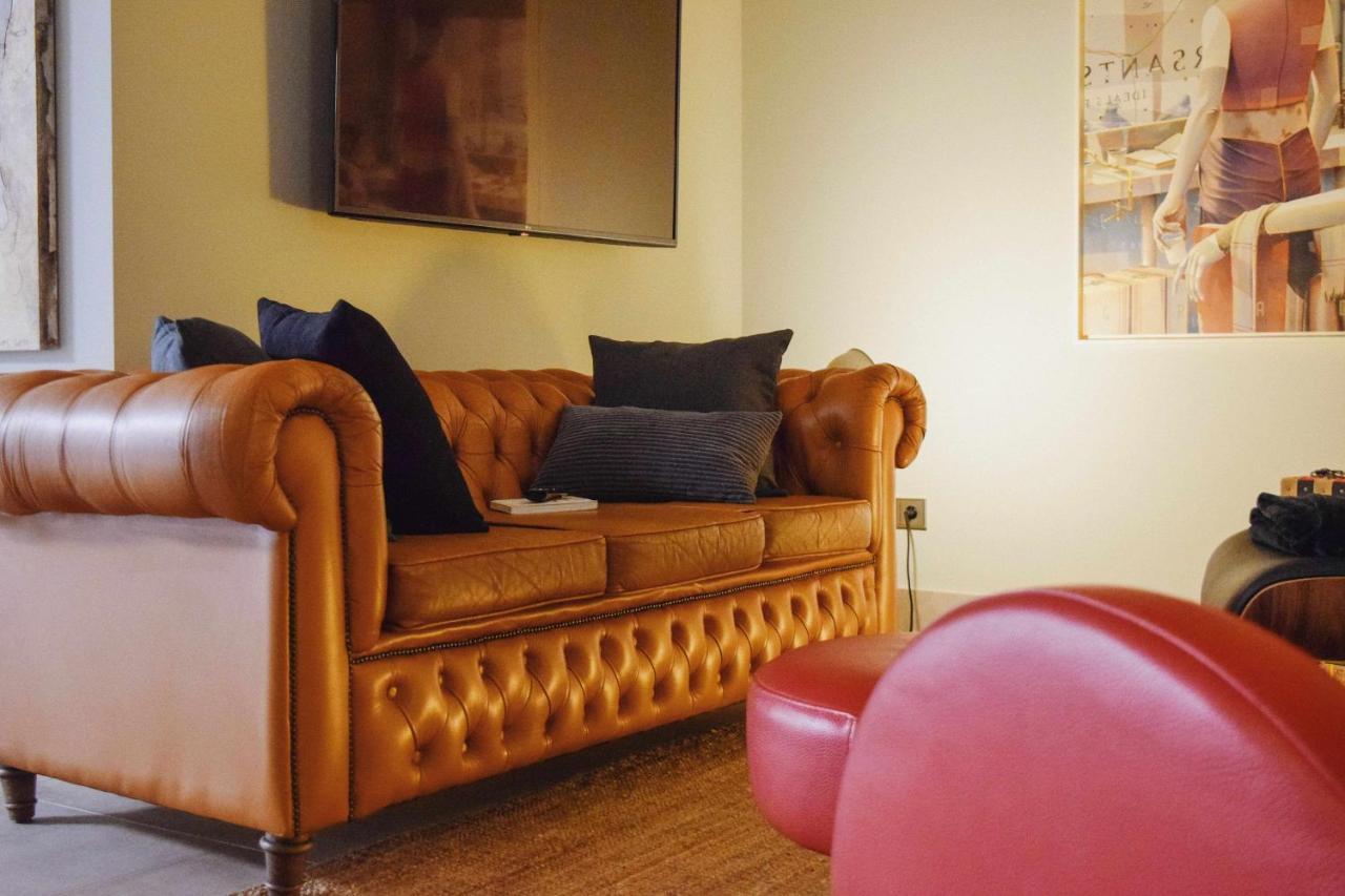 Keldomenech Bed&Art Luxury Apartment For Art Lover Besalu Luaran gambar